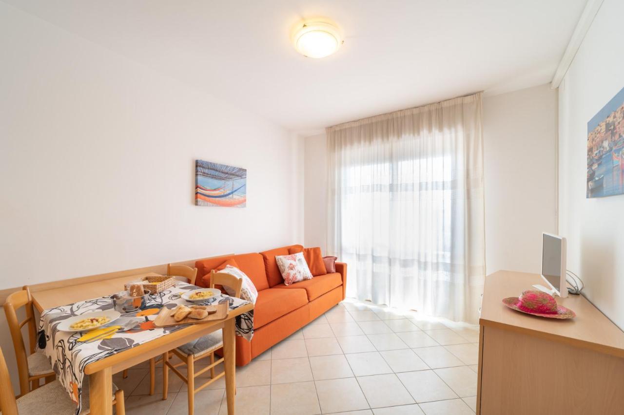 Residenza Puerto Do Sol Apartamento Lignano Sabbiadoro Exterior foto