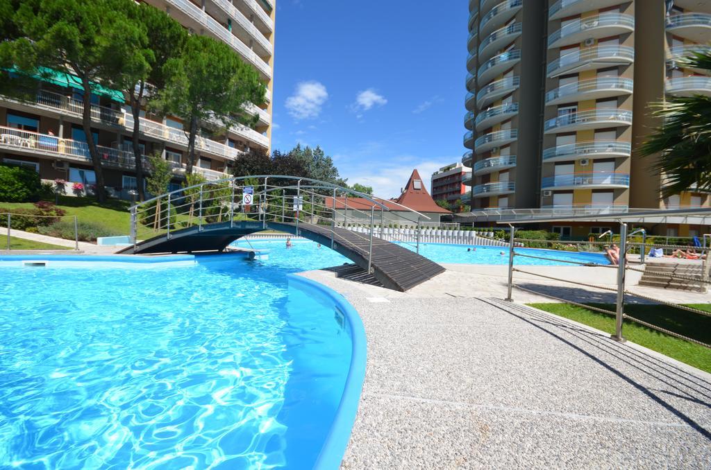 Residenza Puerto Do Sol Apartamento Lignano Sabbiadoro Quarto foto