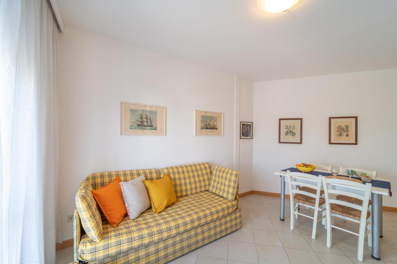 Residenza Puerto Do Sol Apartamento Lignano Sabbiadoro Exterior foto