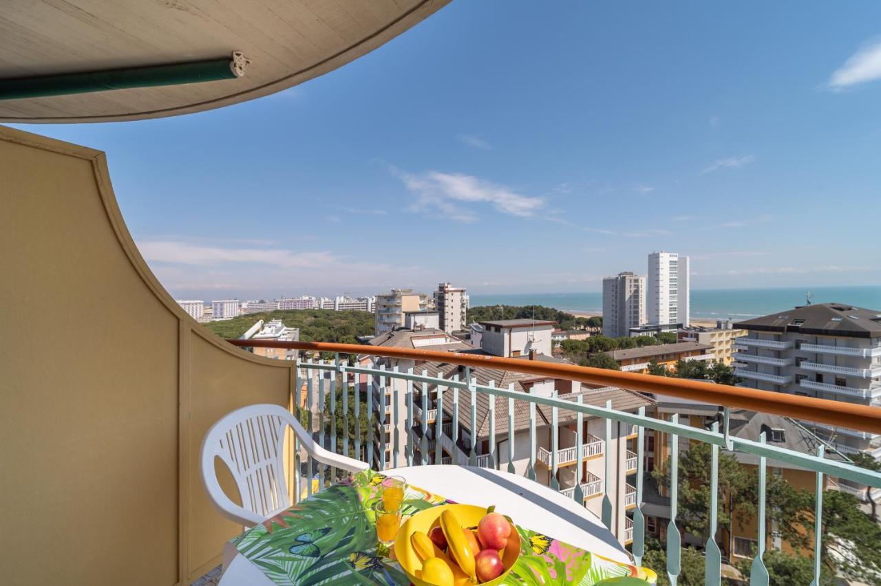 Residenza Puerto Do Sol Apartamento Lignano Sabbiadoro Exterior foto